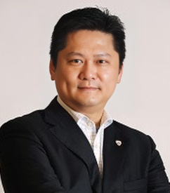叶荣铿博士 Dr Angus Yip