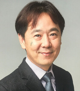 佘耀庭博士