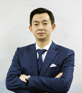 倪云华先生