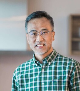 龚炳然博士